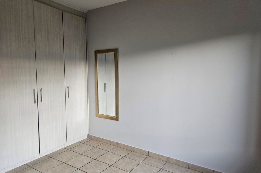 To Let 3 Bedroom Property for Rent in Waterval East North West